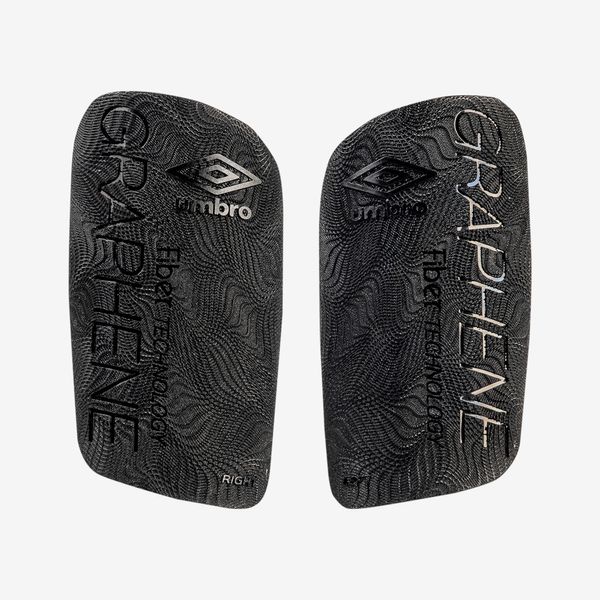 Caneleira Umbro Graph Pro U