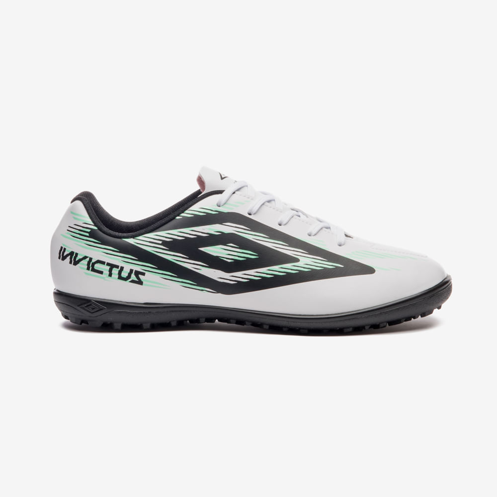 Chuteira Society Umbro Invictus