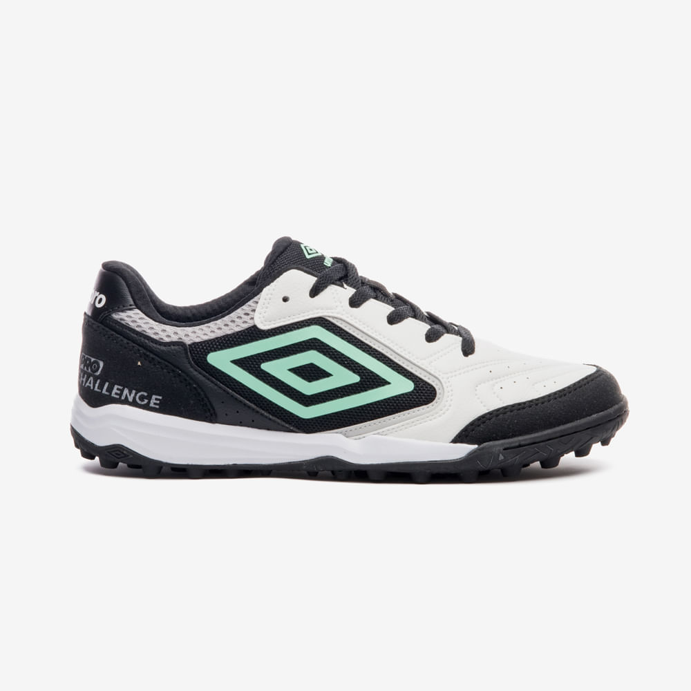 Chuteira Society Umbro Pro Challenge Uptake