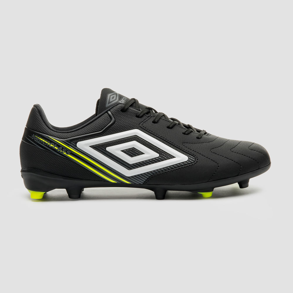 Chuteira Campo Umbro Master Class Club