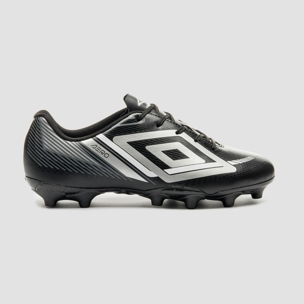 Chuteira Campo Umbro Aero