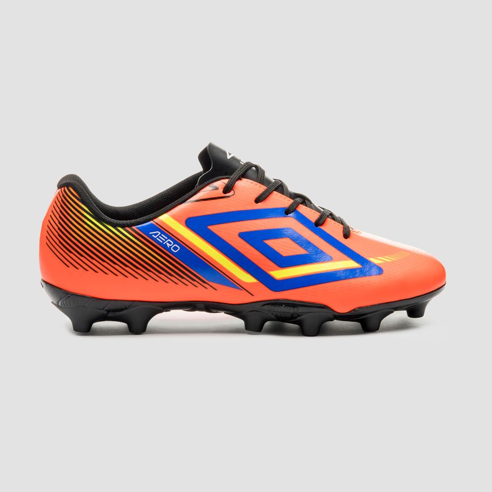 Chuteira Campo Umbro Aero